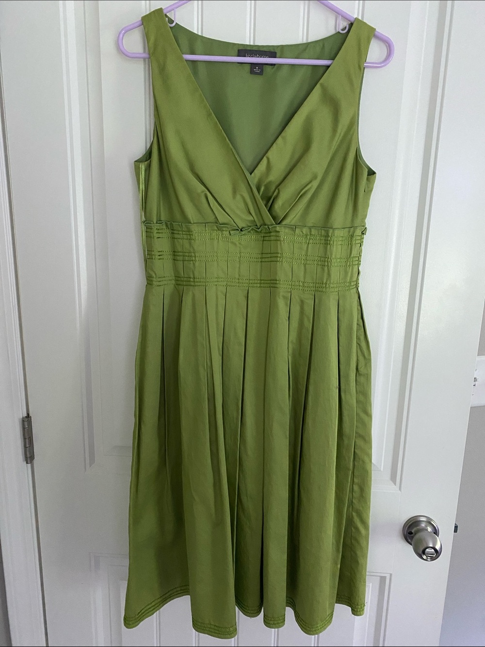 Liz Claiborne Olive Green V-Neck Sleeveless Midi Dress